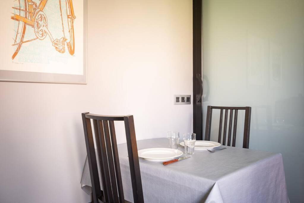 Apartamento Soleado, Aparcamiento Gratuito, A Pie Del Centro Apartment Oviedo Exterior photo